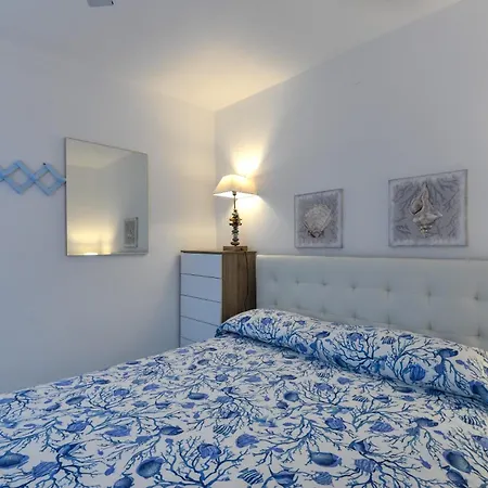- Bilocale Sul Mare Apartmán *